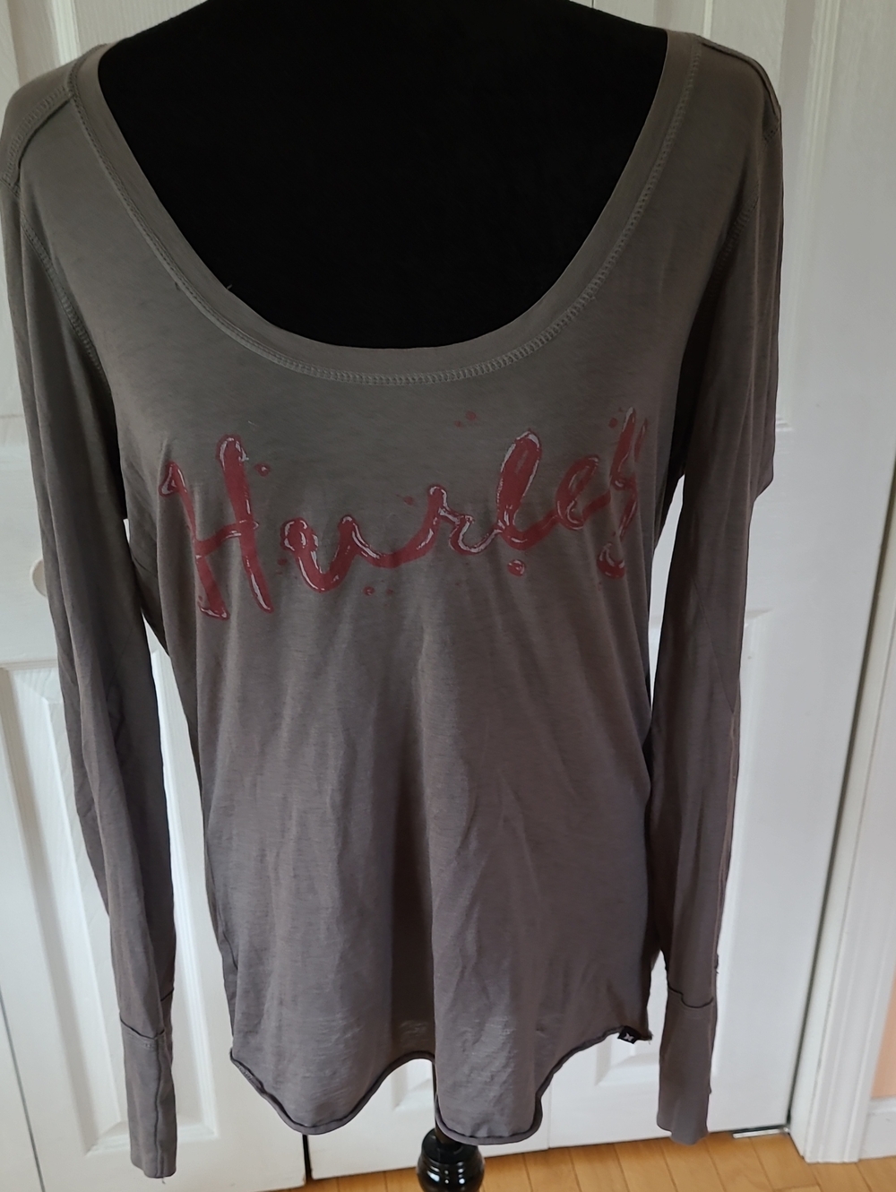 Hurley Gray Long Sleeve Scoop Neck Tee with Burgundy Script Logo
